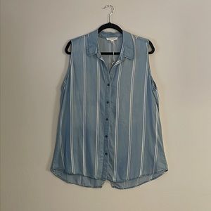Sleeveless Collared Button up NWOT